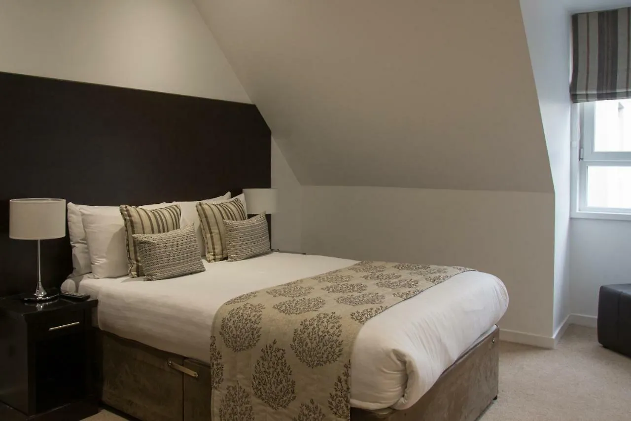 Fountain Court Apartments - Grove Edinburgh Birleşik Krallık