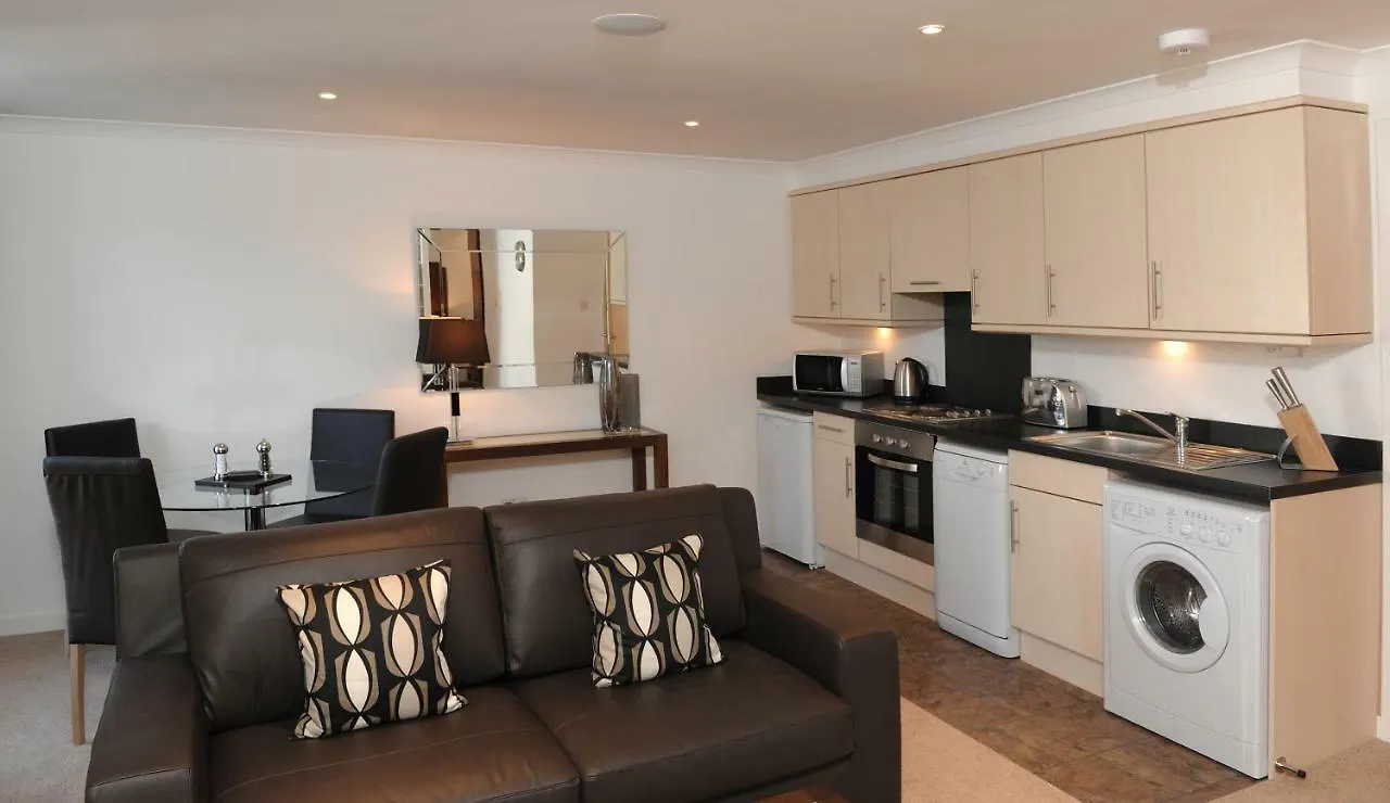 Fountain Court Apartments - Grove Edinburgh 4*,