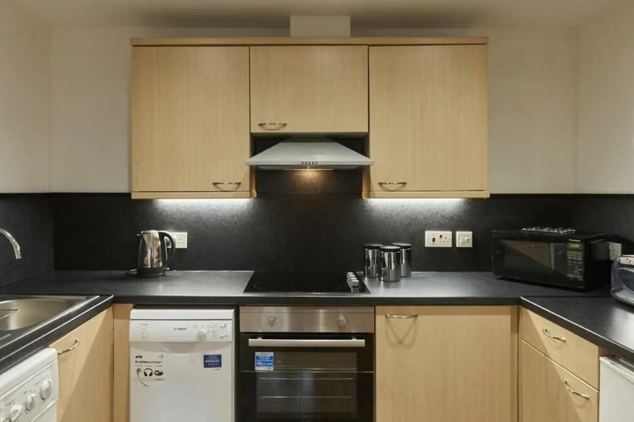 Fountain Court Apartments - Grove Edinburgh