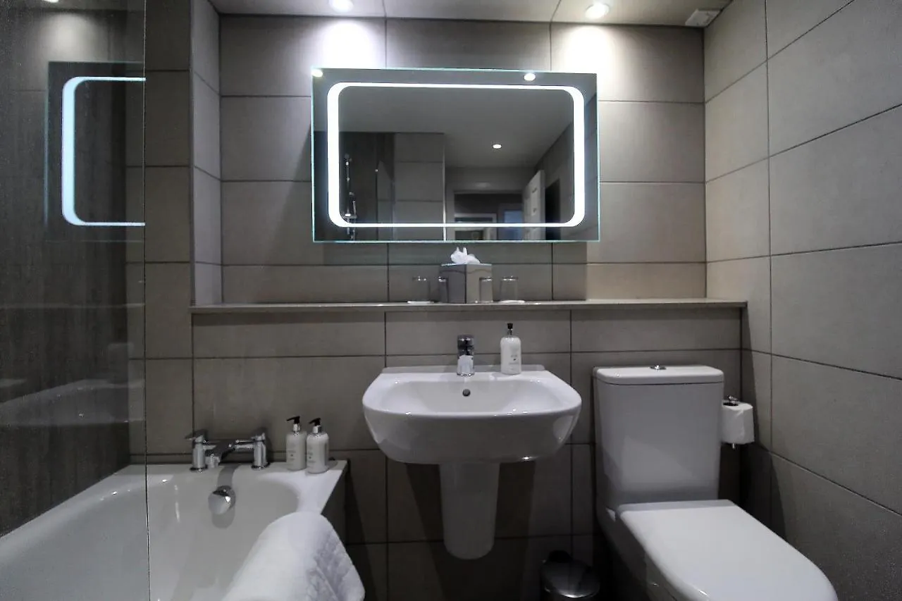 Fountain Court Apartments - Grove Edinburgh