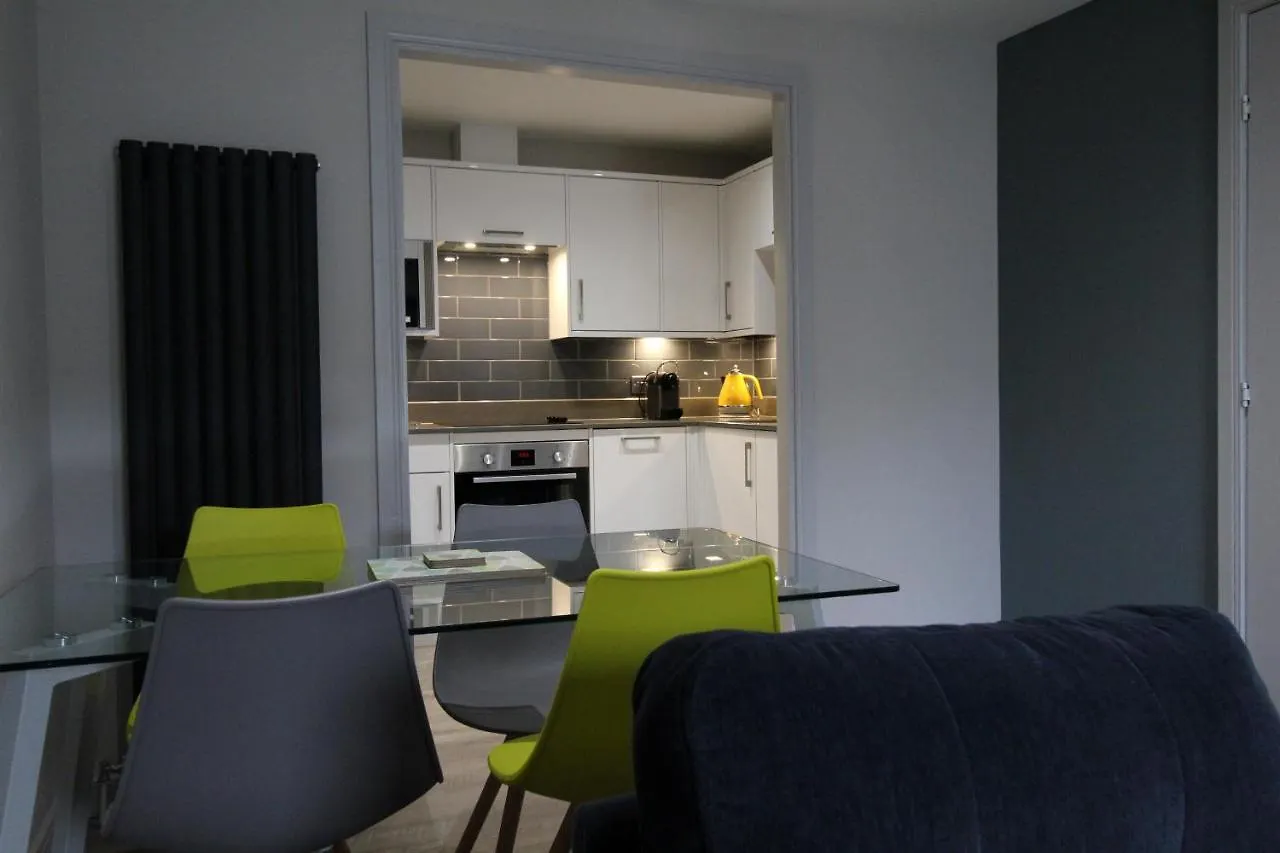 Fountain Court Apartments - Grove Edinburgh Aparthotel