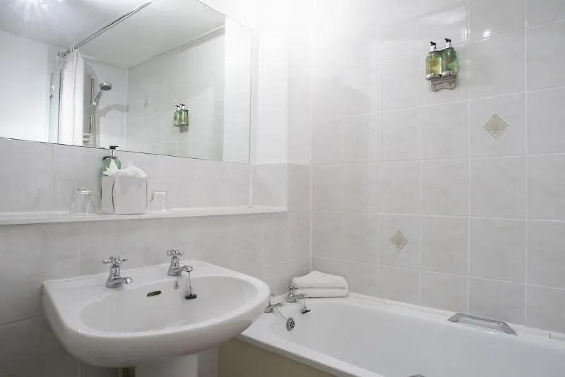 **** Apart Otel Fountain Court Apartments - Grove Edinburgh Birleşik Krallık