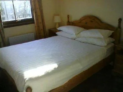 Fountain Court Apartments - Grove EDI Aparthotel