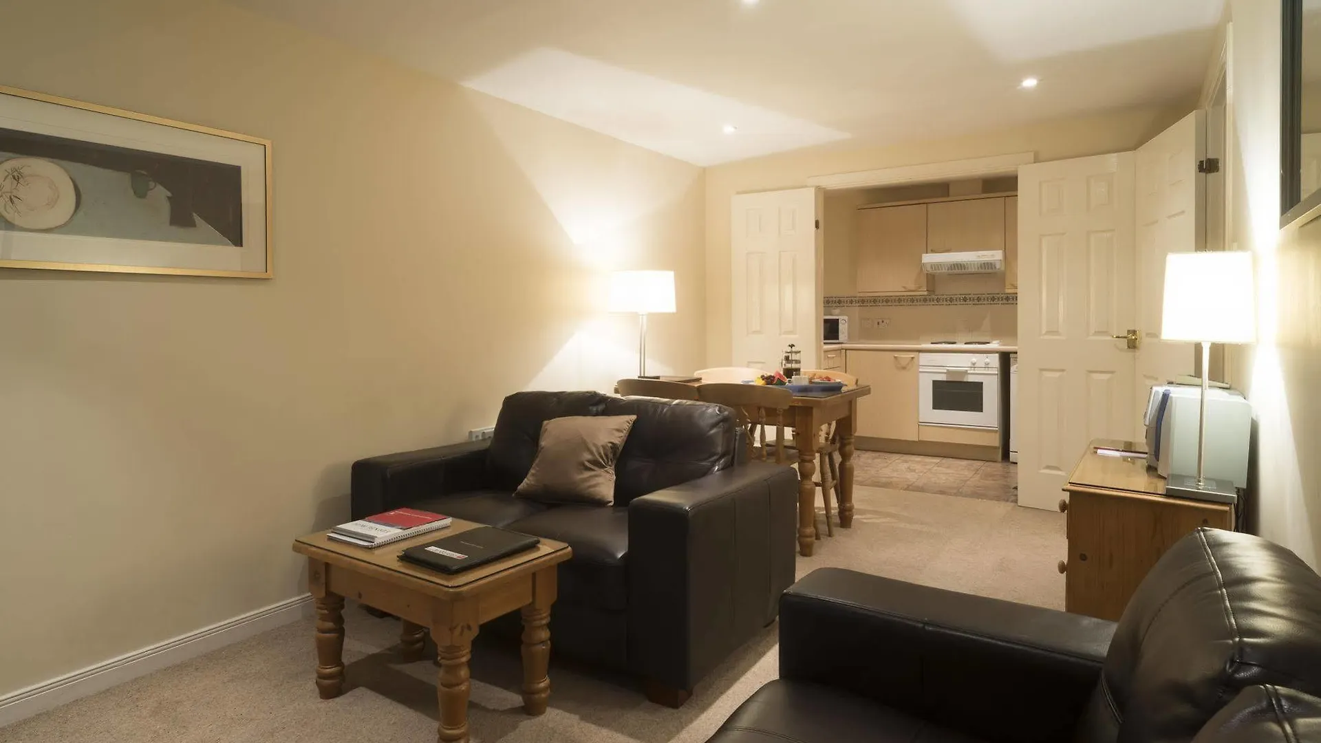 Lejlighedshotel Fountain Court Apartments - Grove EDI