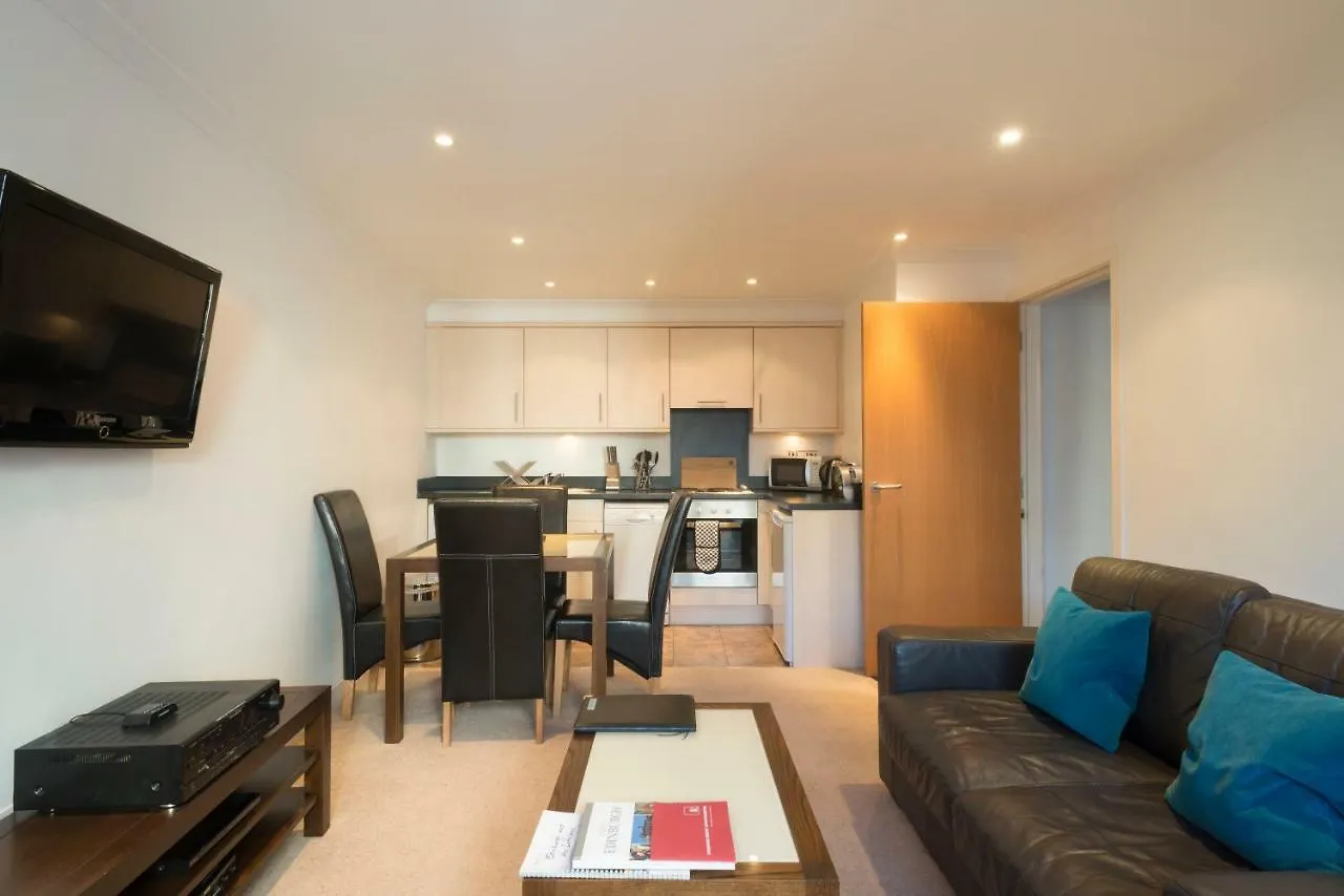 Fountain Court Apartments - Grove EDI Lejlighedshotel